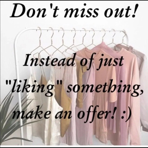 0005. NWOT - Cute LUSCIOUS peach color, lightweight top w/lace sleeves in XXL - Picture 11 of 11